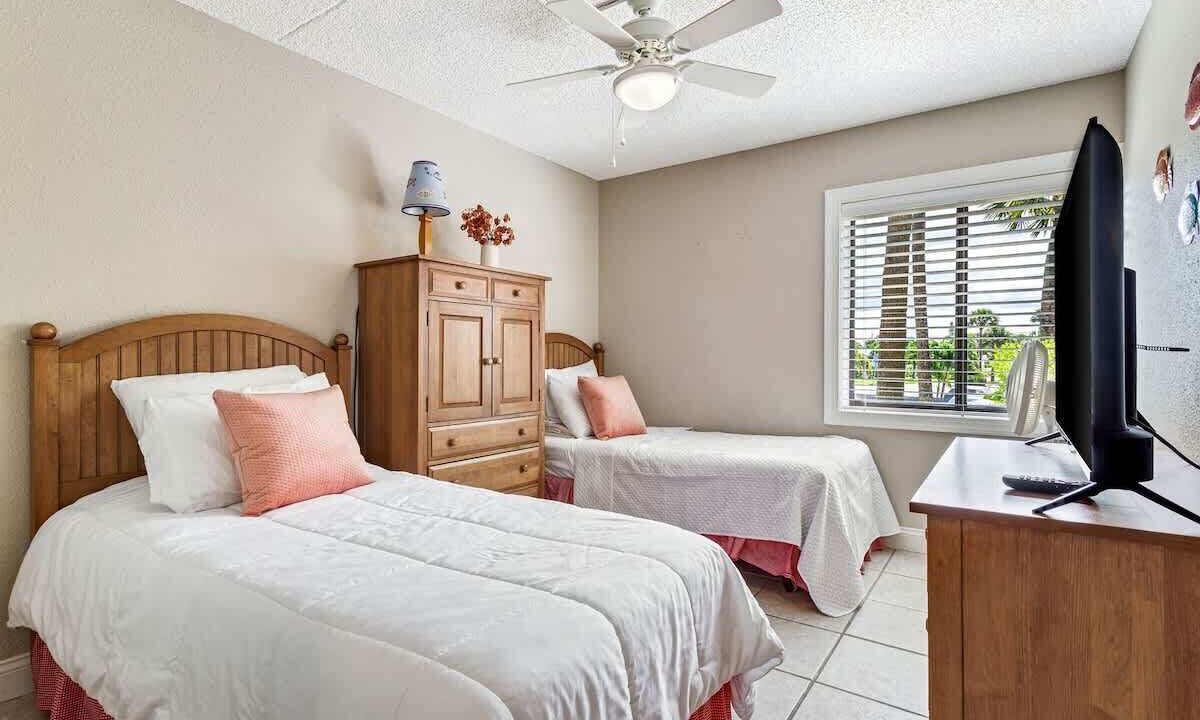 Photo of Bedroom in Belleair Beach