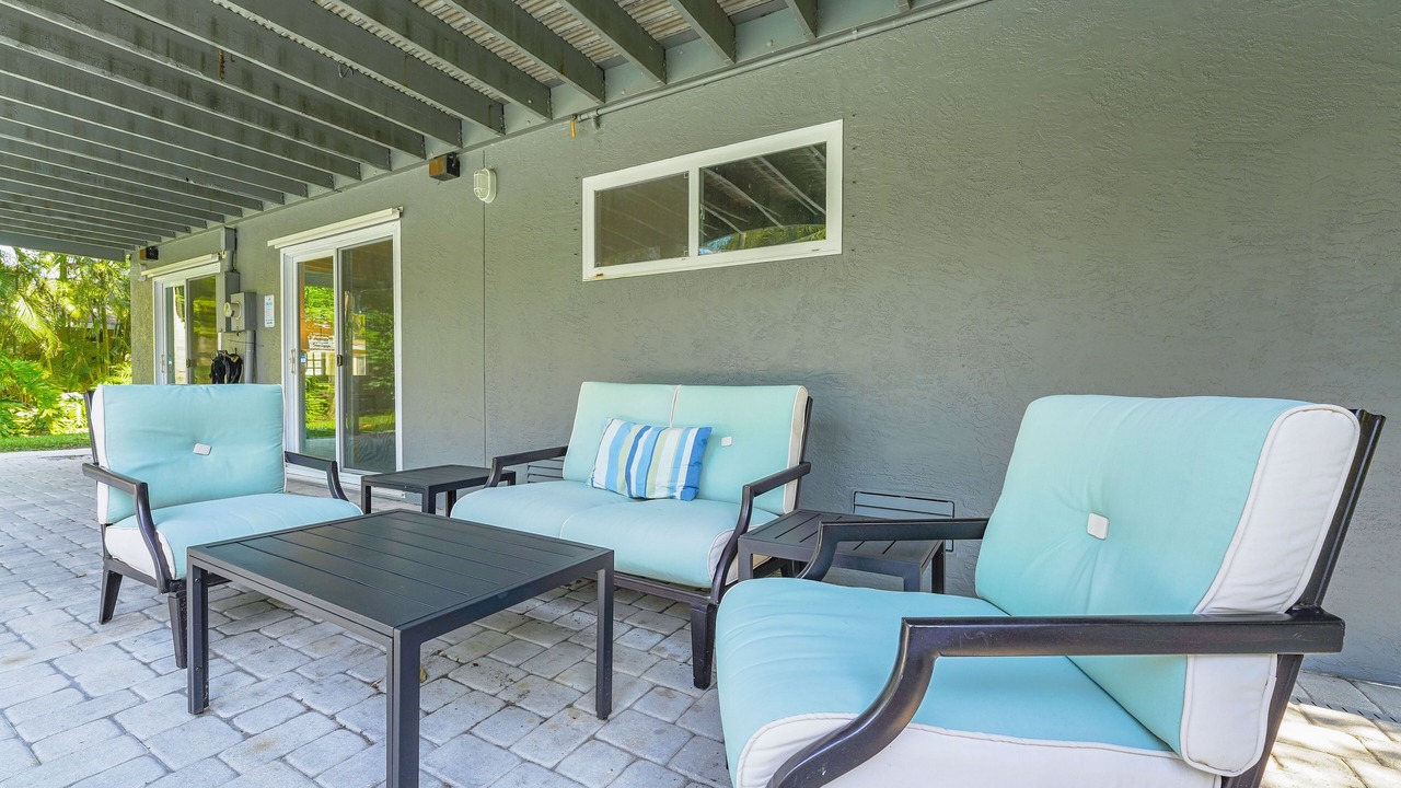 Photo of Patio Balcony in Bay Isle