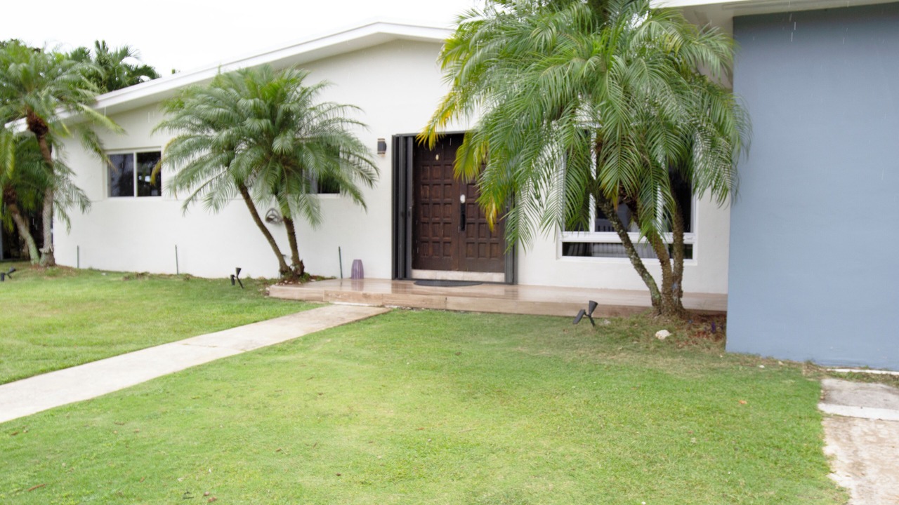Photo of Outdoor in Ludlam