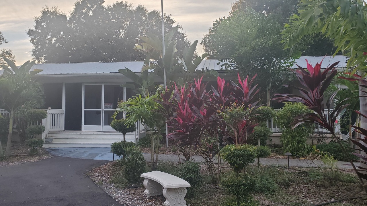 Photo of Outdoor in Parrish