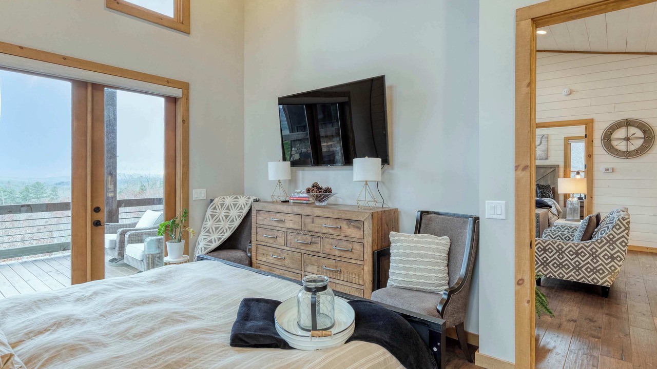 Photo of Bedroom in Mineral Bluff