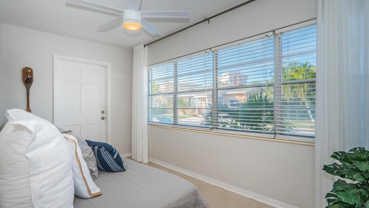 Photo of Bedroom in Redington Shores