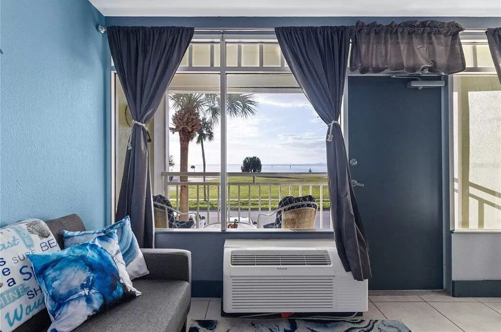 Photo of Livingroom in Ruskin