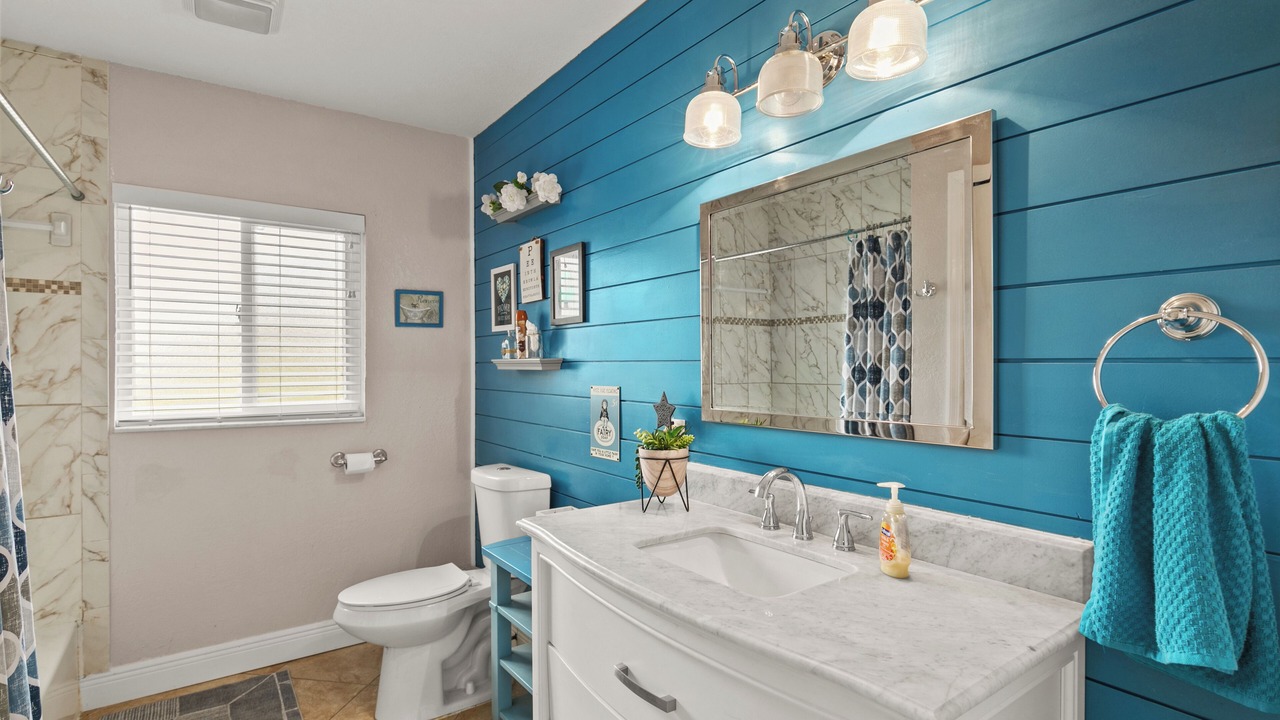 Photo of Bathroom in Tavares