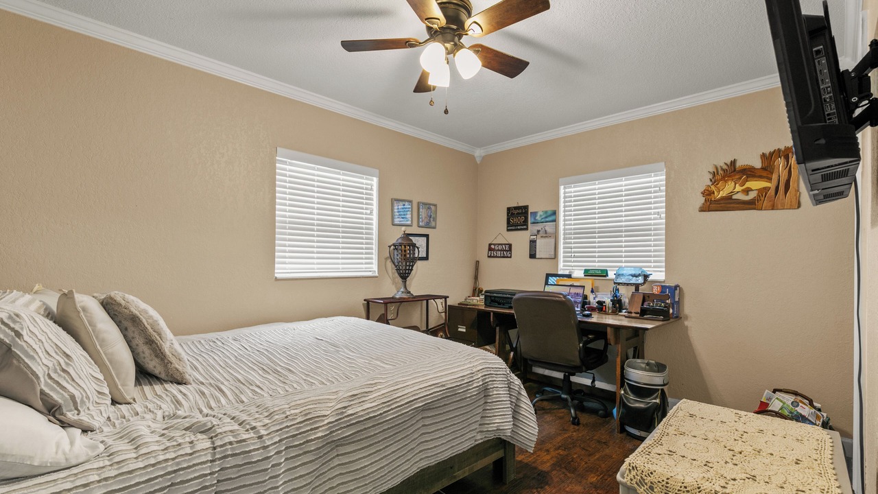 Photo of Bedroom in Tavares