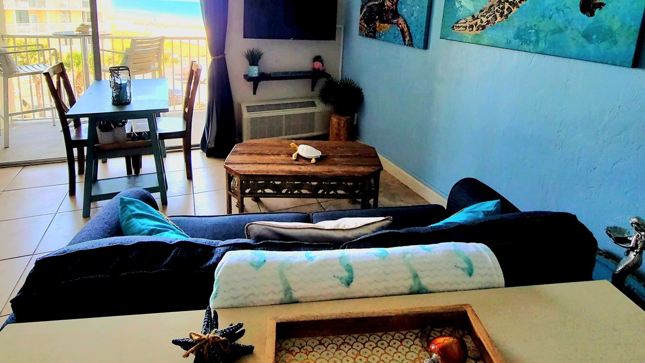 Photo of Livingroom in Bostwick Park