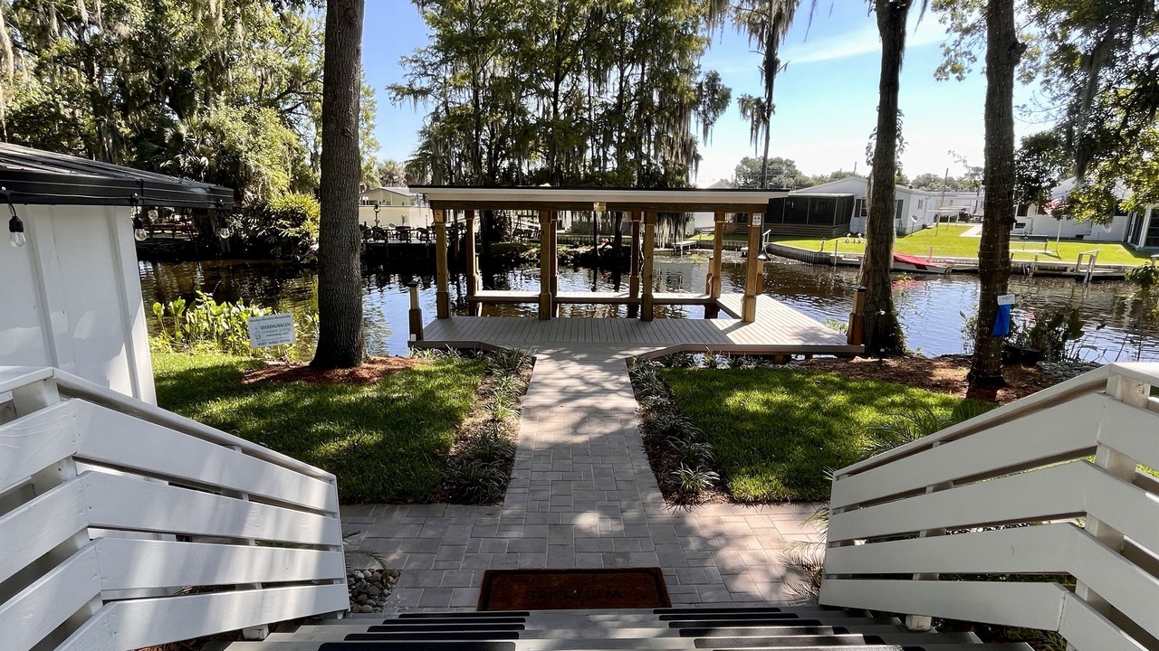 Photo of Outdoor in Tavares