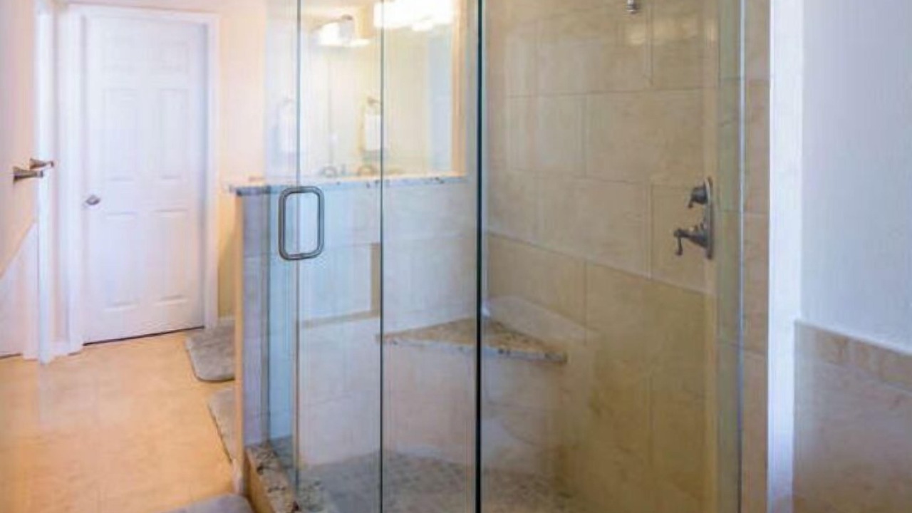 Photo of Bathroom in Sand Key