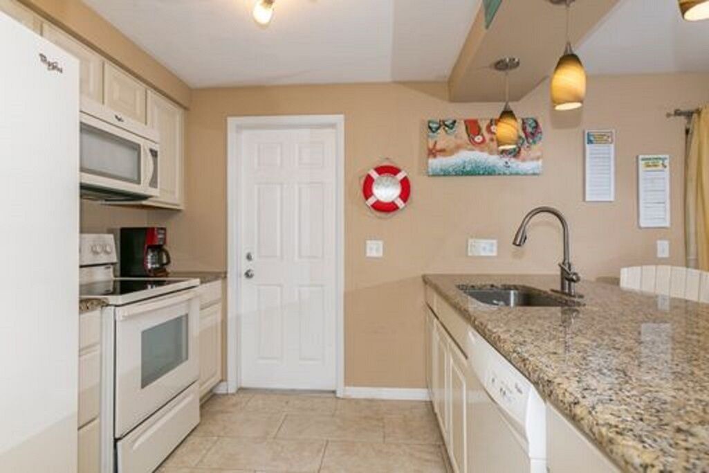Photo of Kitchen in Flor-a-mar