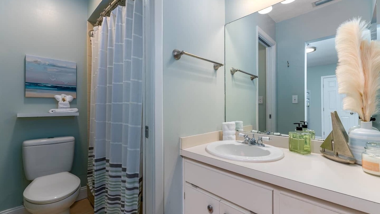 Photo of Bathroom in Sunset Beach