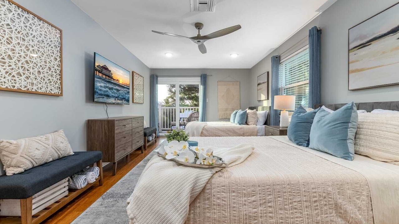 Photo of Bedroom in Sunset Beach