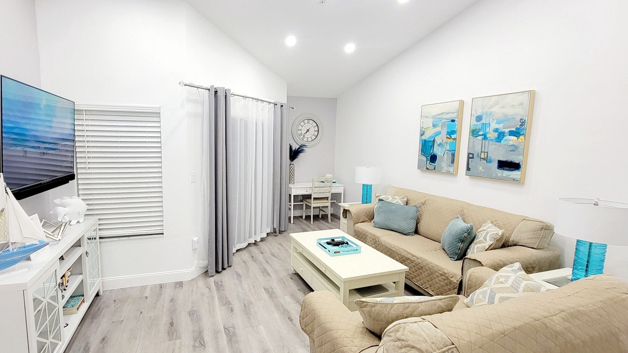 Photo of Livingroom in Clearwater
