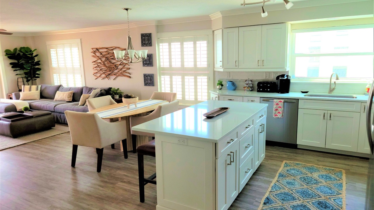 Photo of Bedroom in Crescent Beach