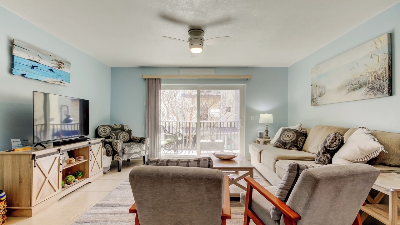 Photo of Livingroom in Indian Shores