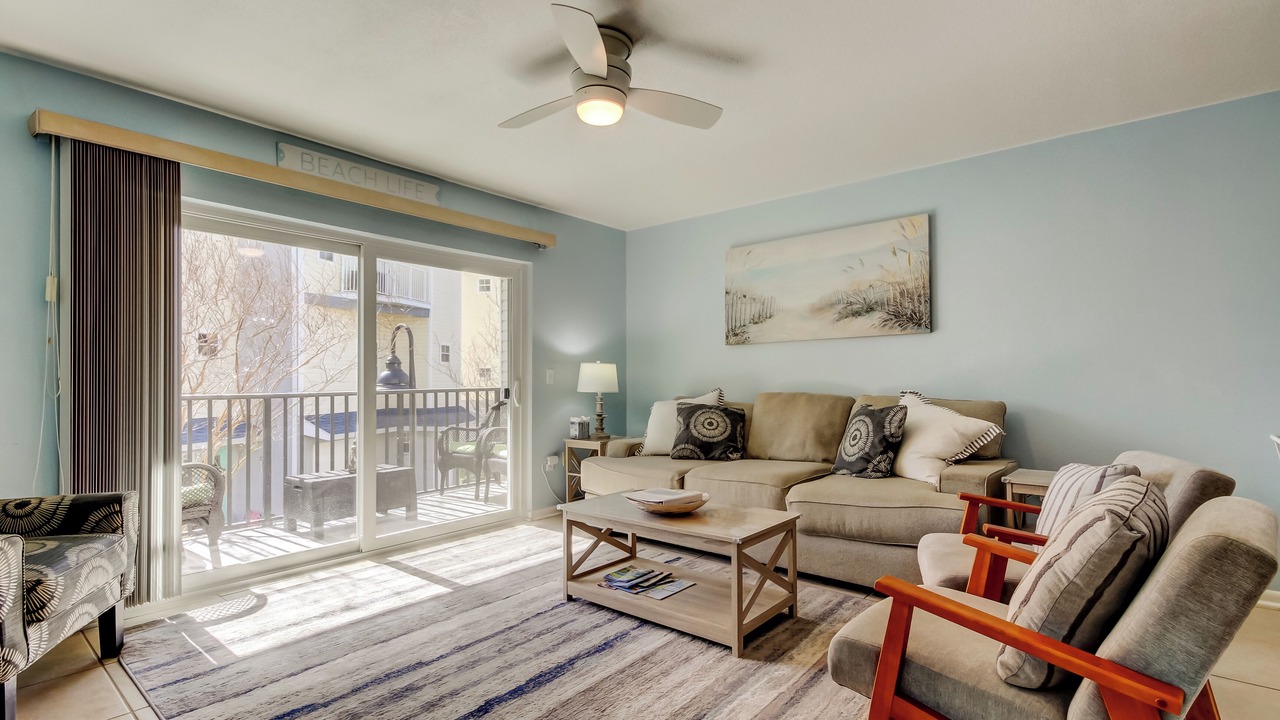 Photo of Livingroom in Indian Shores