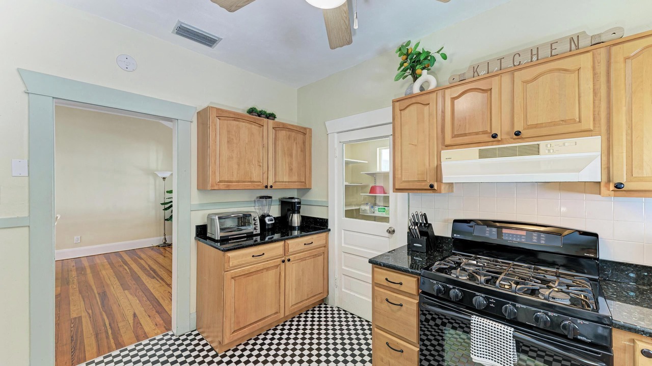 Photo of Kitchen in Independence Square