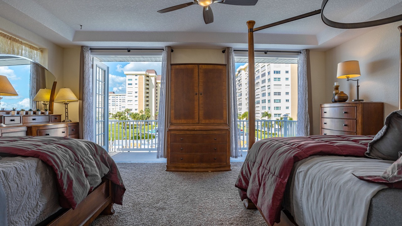 Photo of Bedroom in Madeira Beach