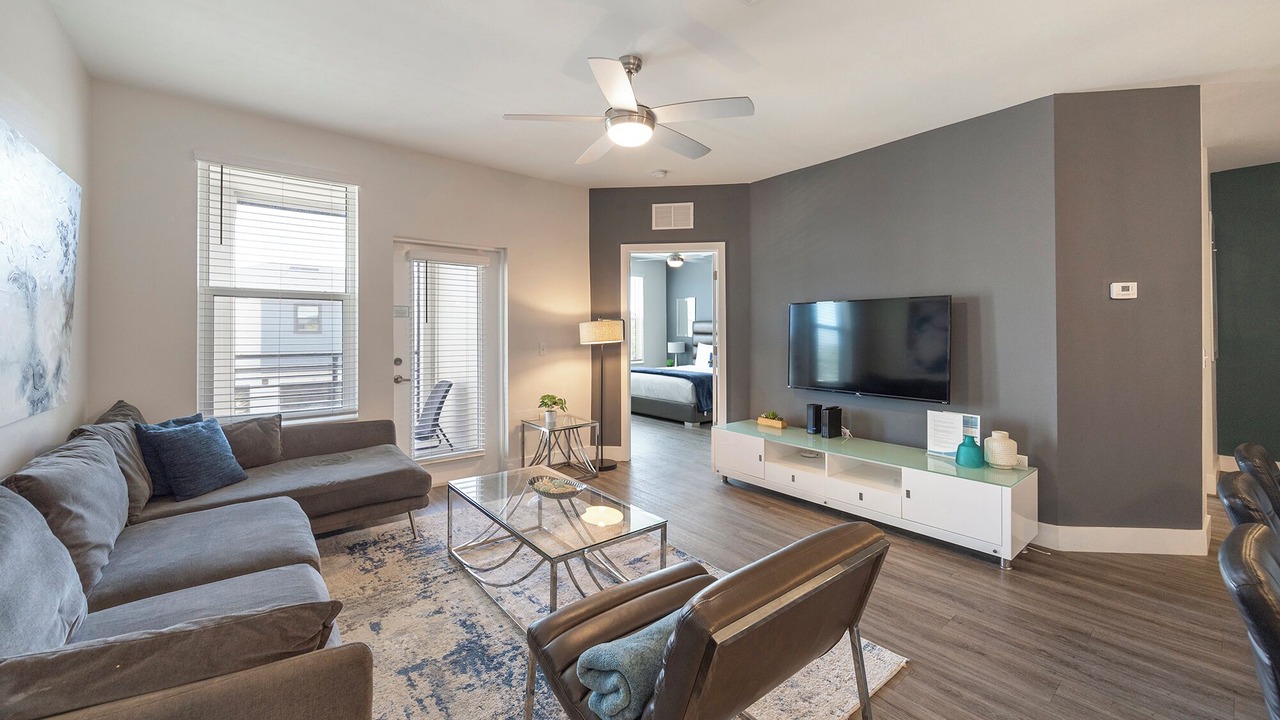 Photo of Livingroom in Port Tampa City