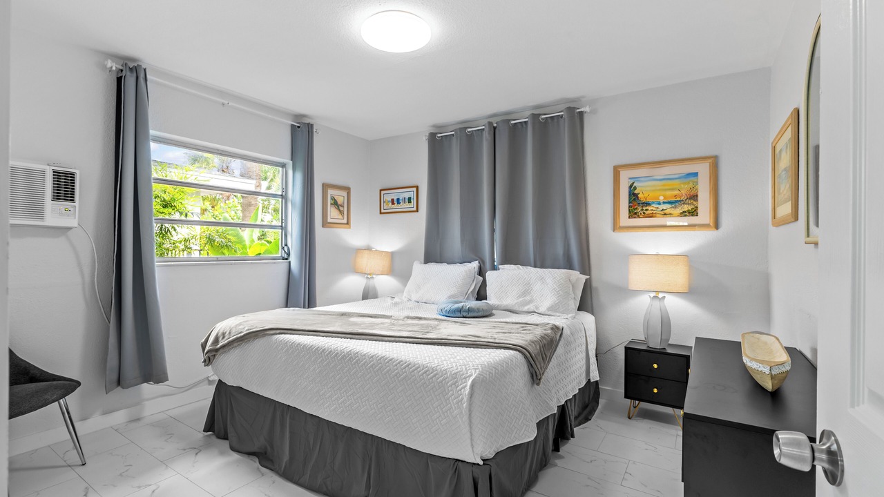 Photo of Bedroom in Bay Esplanade