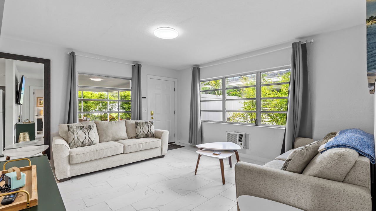 Photo of Livingroom in Bay Esplanade