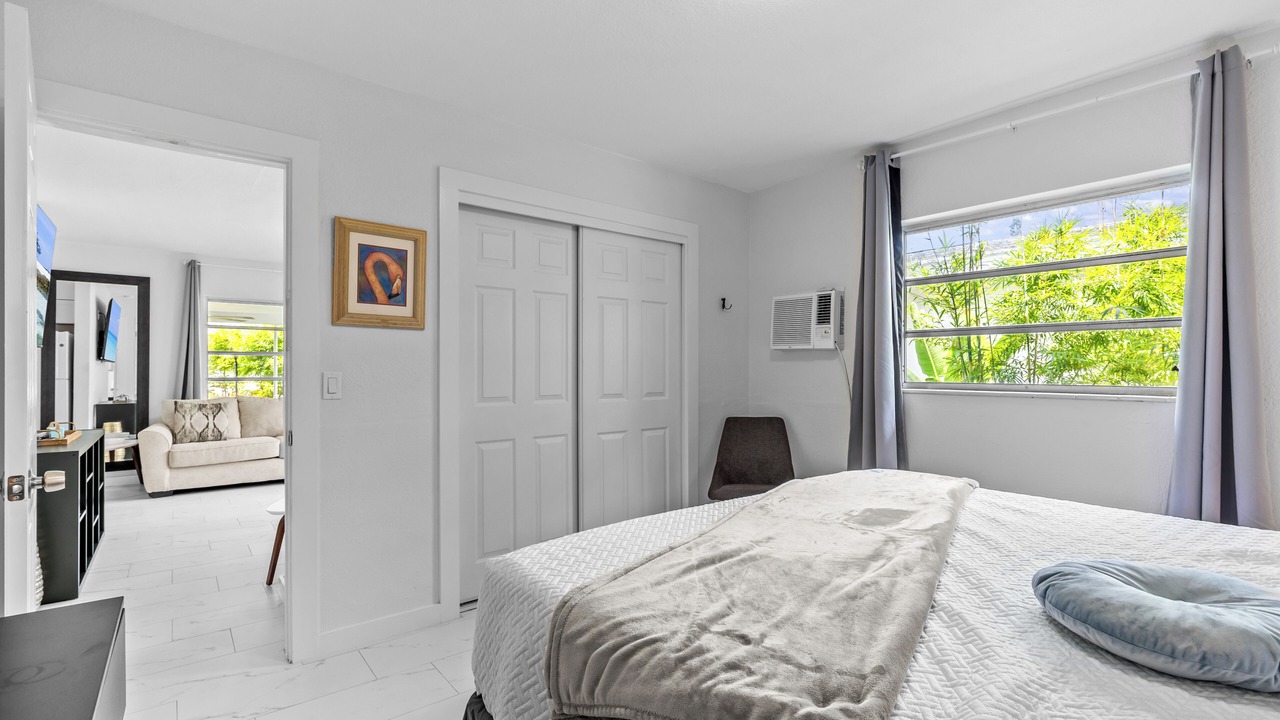 Photo of Bedroom in Bay Esplanade