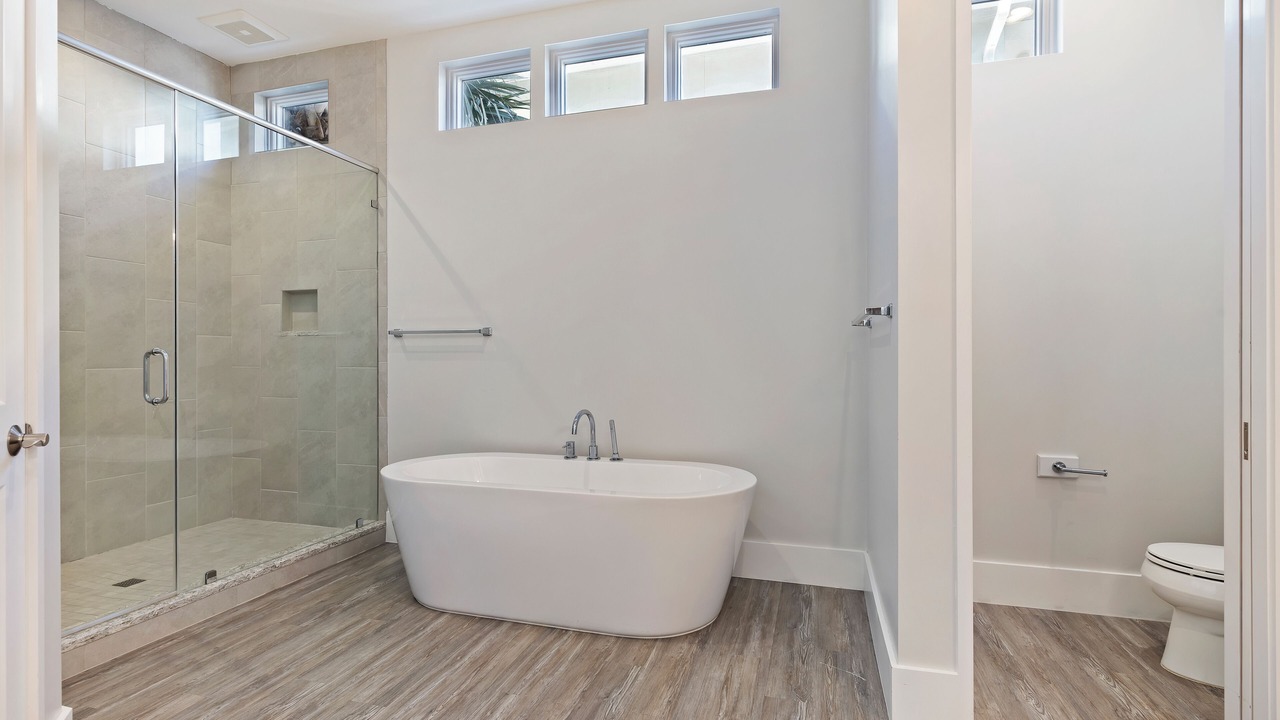 Photo of Bathroom in North Forest Beach