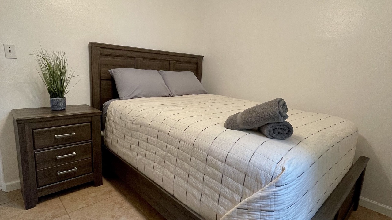 Photo of Bedroom in Howey-in-the-Hills