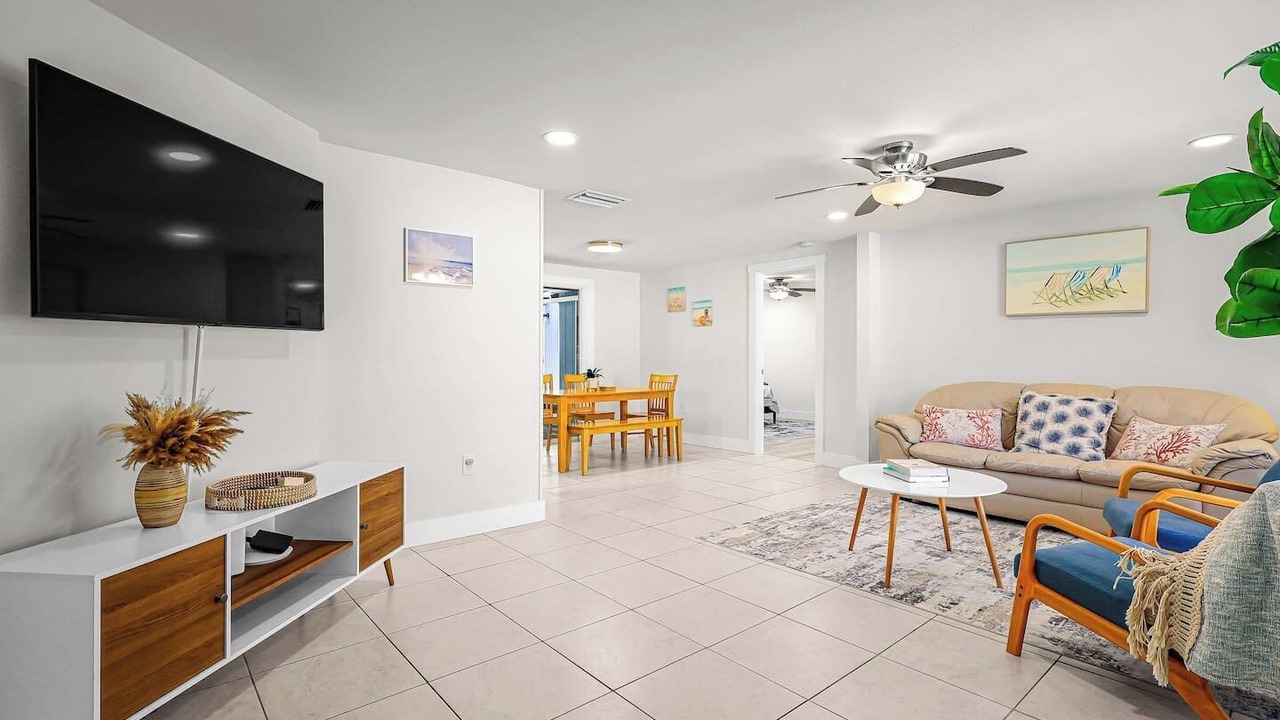 Photo of Livingroom in South Sarasota