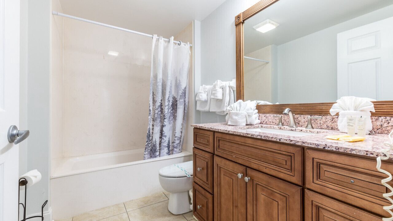 Photo of Bathroom in Brush - Stewarts