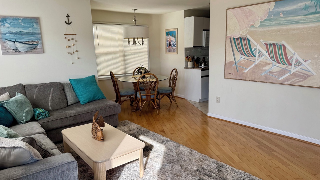 Photo of Livingroom in Brigantine
