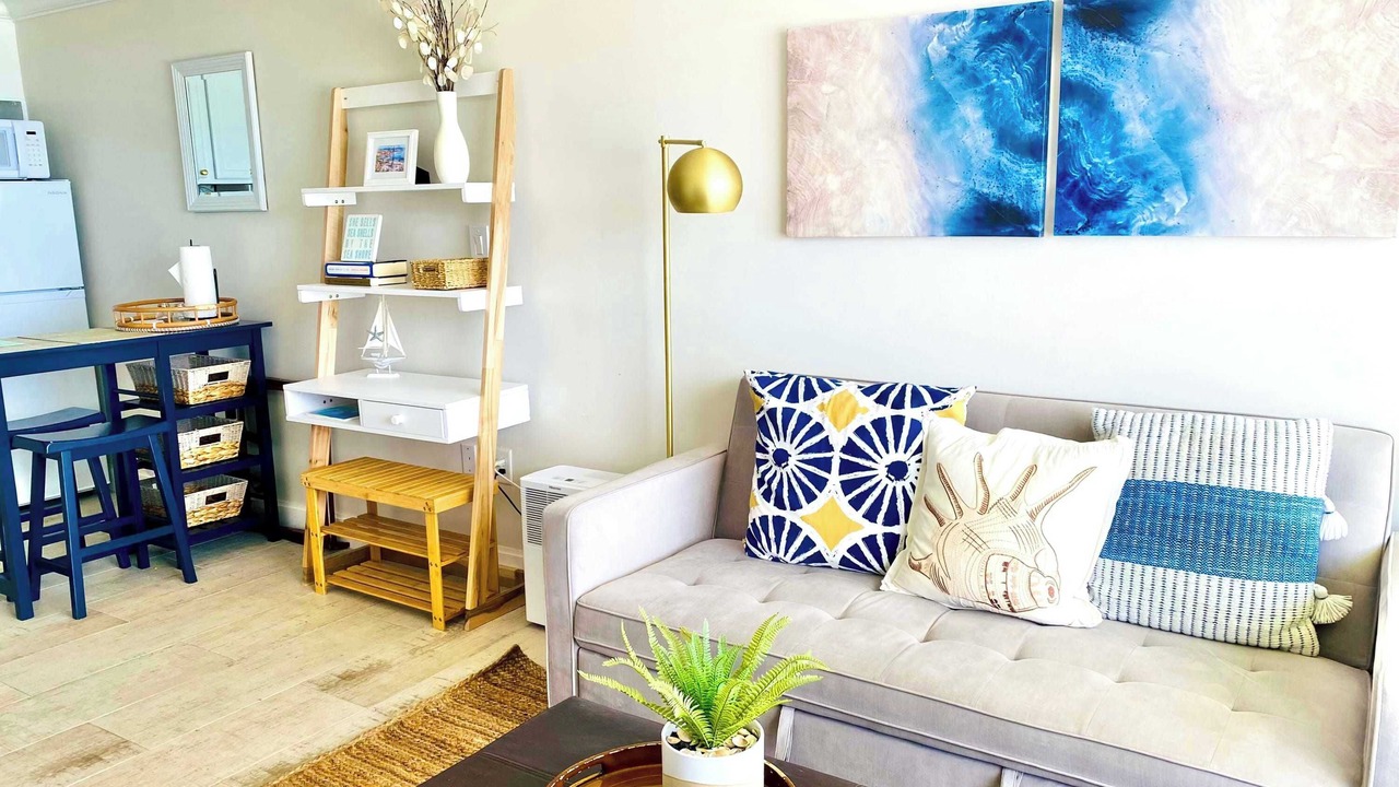 Photo of Livingroom in Ormond Beach