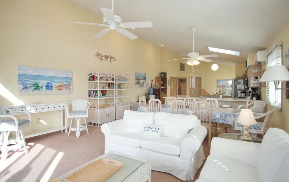 Photo of Livingroom in Townsend's Inlet