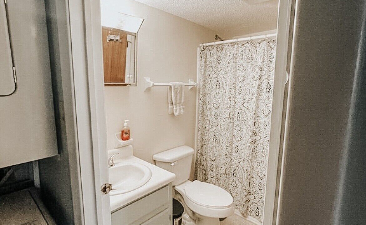 Photo of Bathroom in Ocean Ridge
