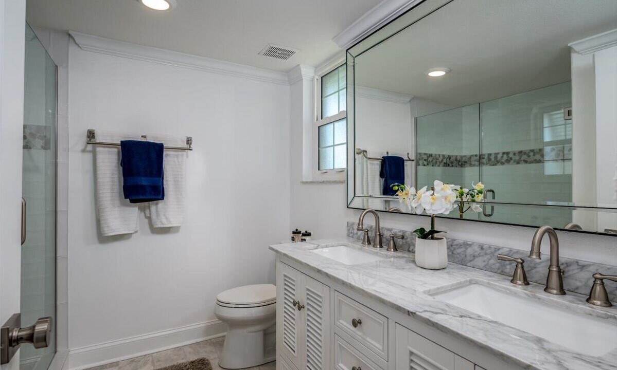Photo of Bathroom in Belleair Beach