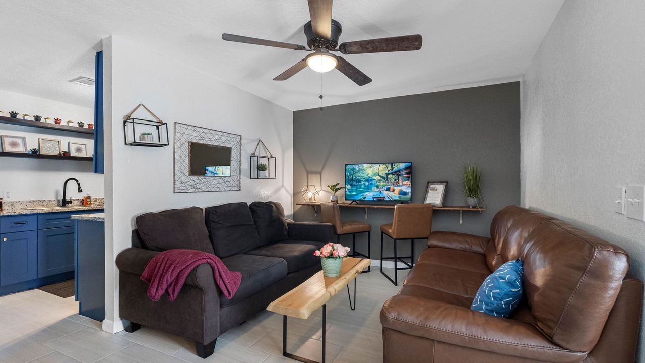 Photo of Livingroom in Tampa