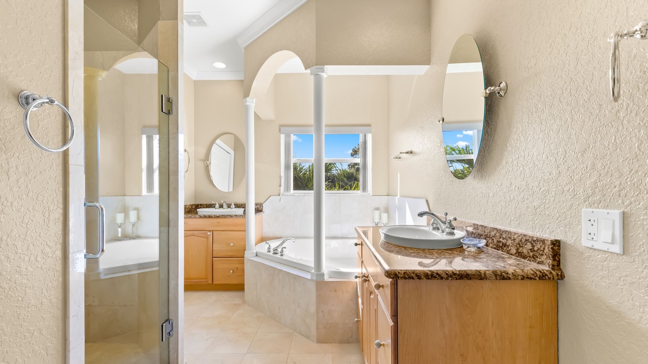 Photo of Bathroom in Palm Harbor