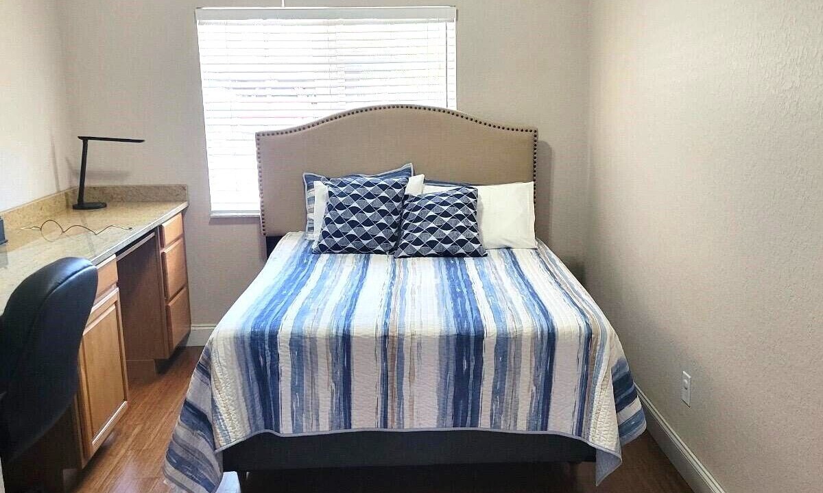 Photo of Bedroom in Palm Harbor