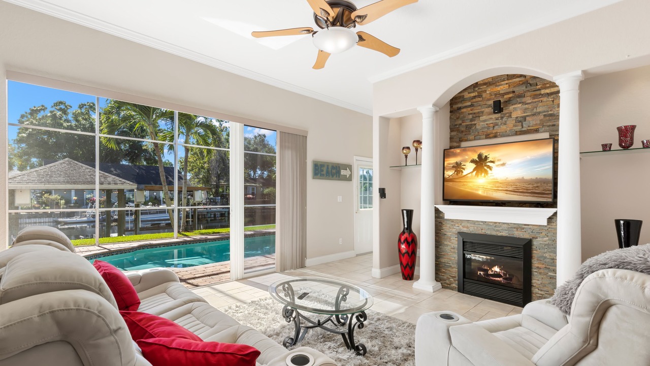 Photo of Livingroom in Palm Harbor