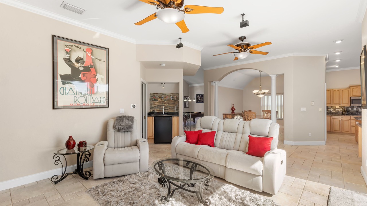 Photo of Livingroom in Palm Harbor
