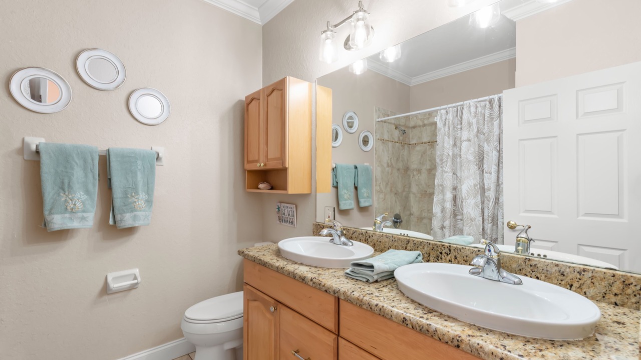 Photo of Bathroom in Palm Harbor