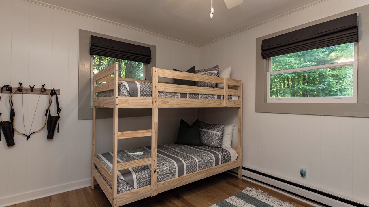 Photo of Bedroom in Deep Gap