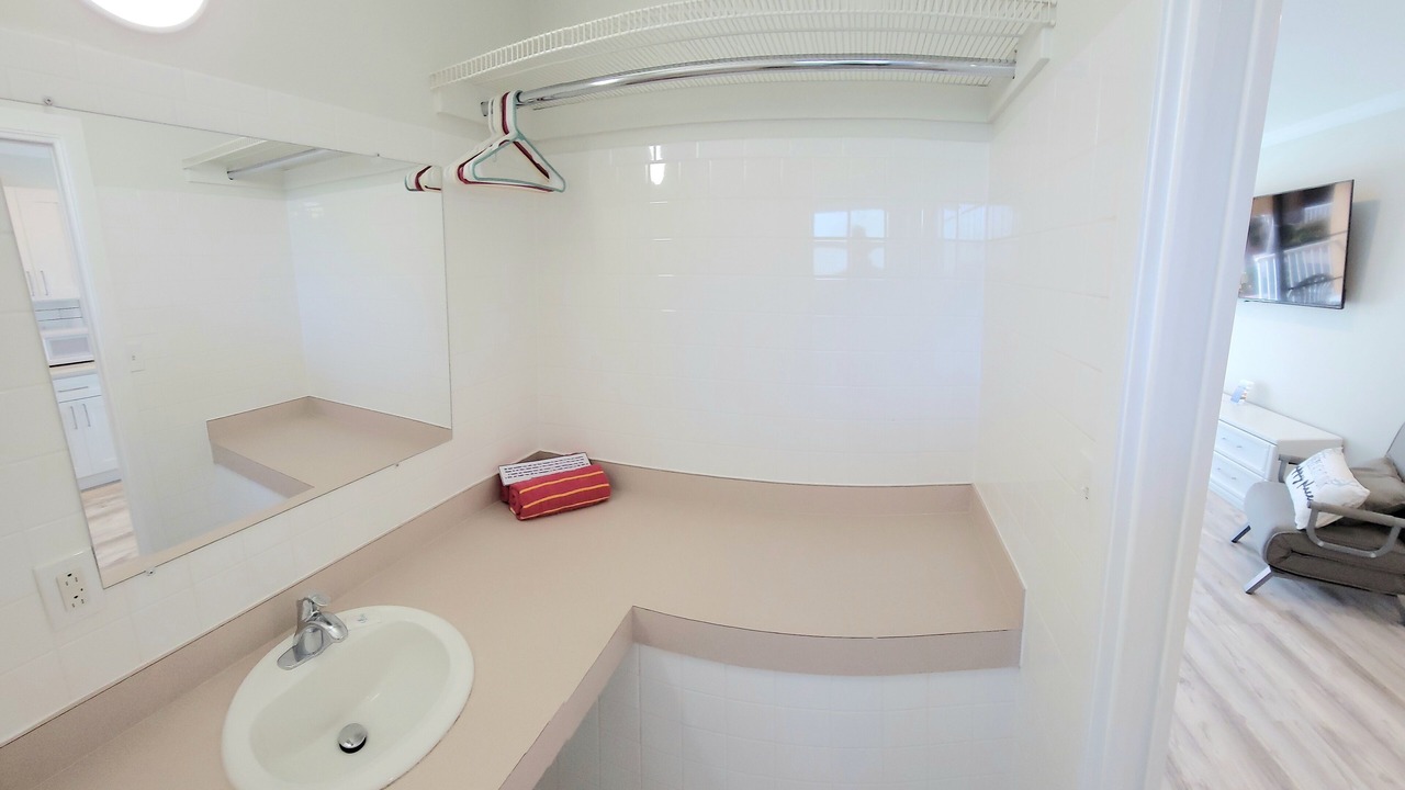 Photo of Bathroom in Treasure Island