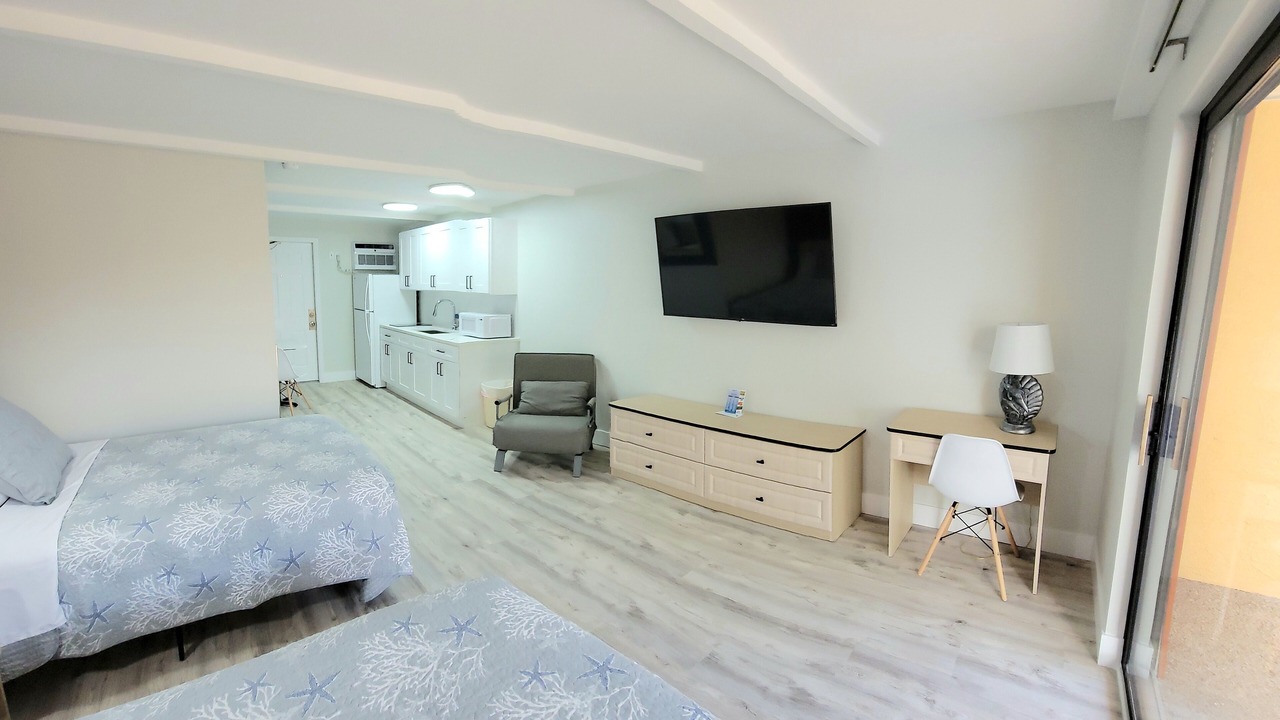 Photo of Bedroom in Treasure Island