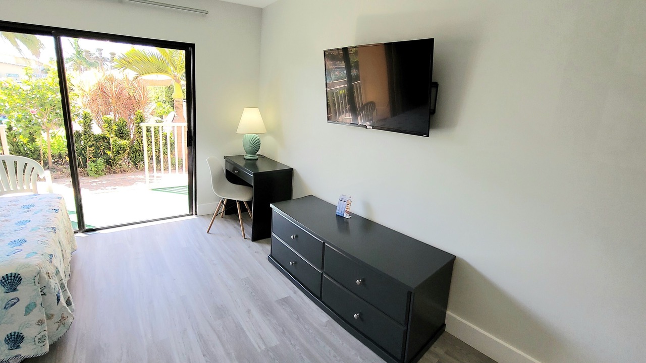 Photo of Bedroom in Treasure Island