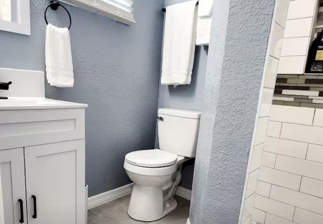 Photo of Bathroom in Lakeland