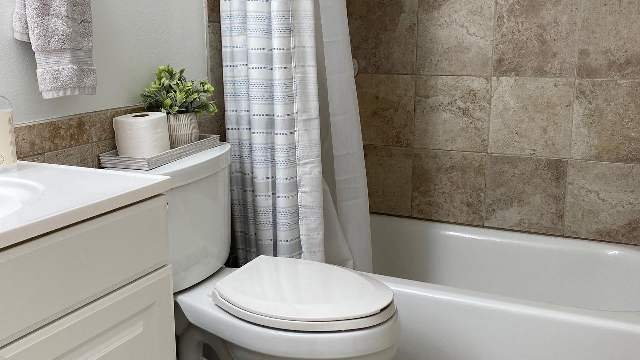 Photo of Bathroom in Crescent Beach