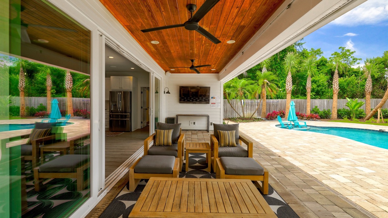 Photo of Patio Balcony in Jacksonville Beach