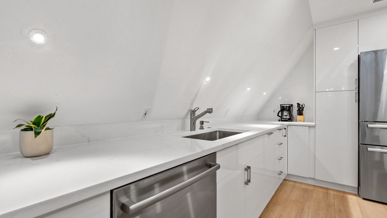 Photo of Kitchen in Central Sarasota