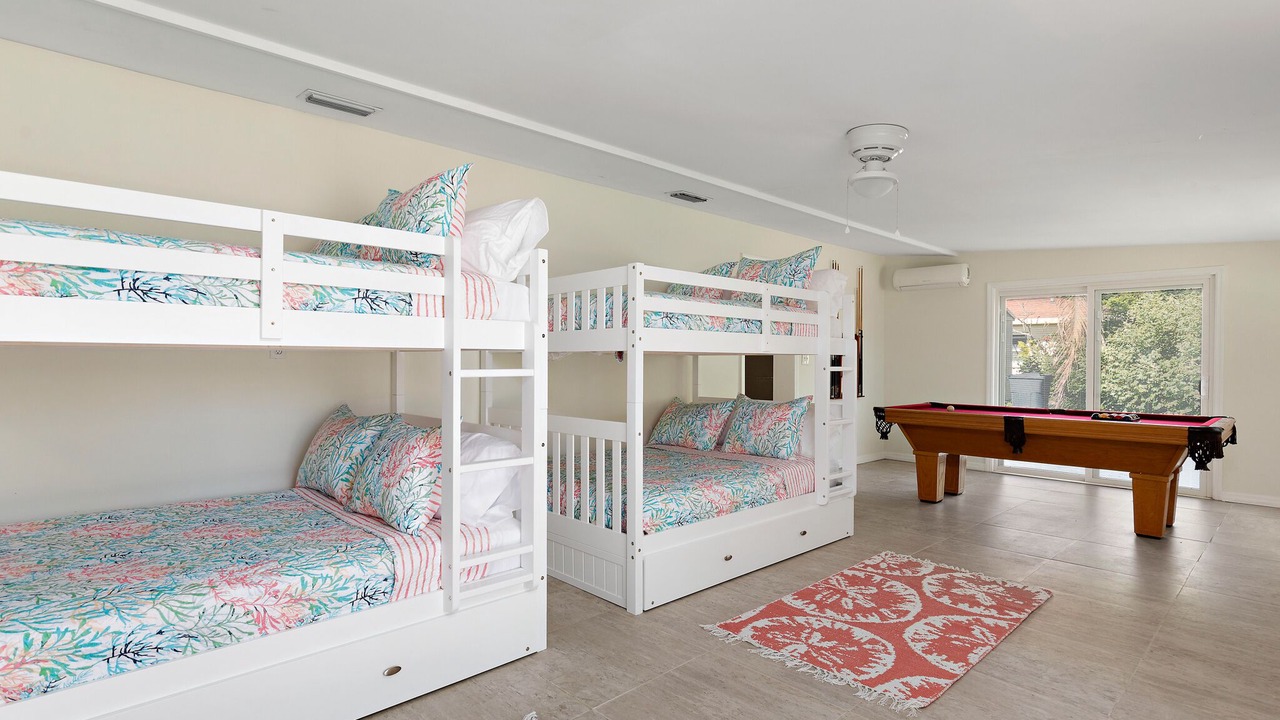 Photo of Bedroom in Whitney Beach