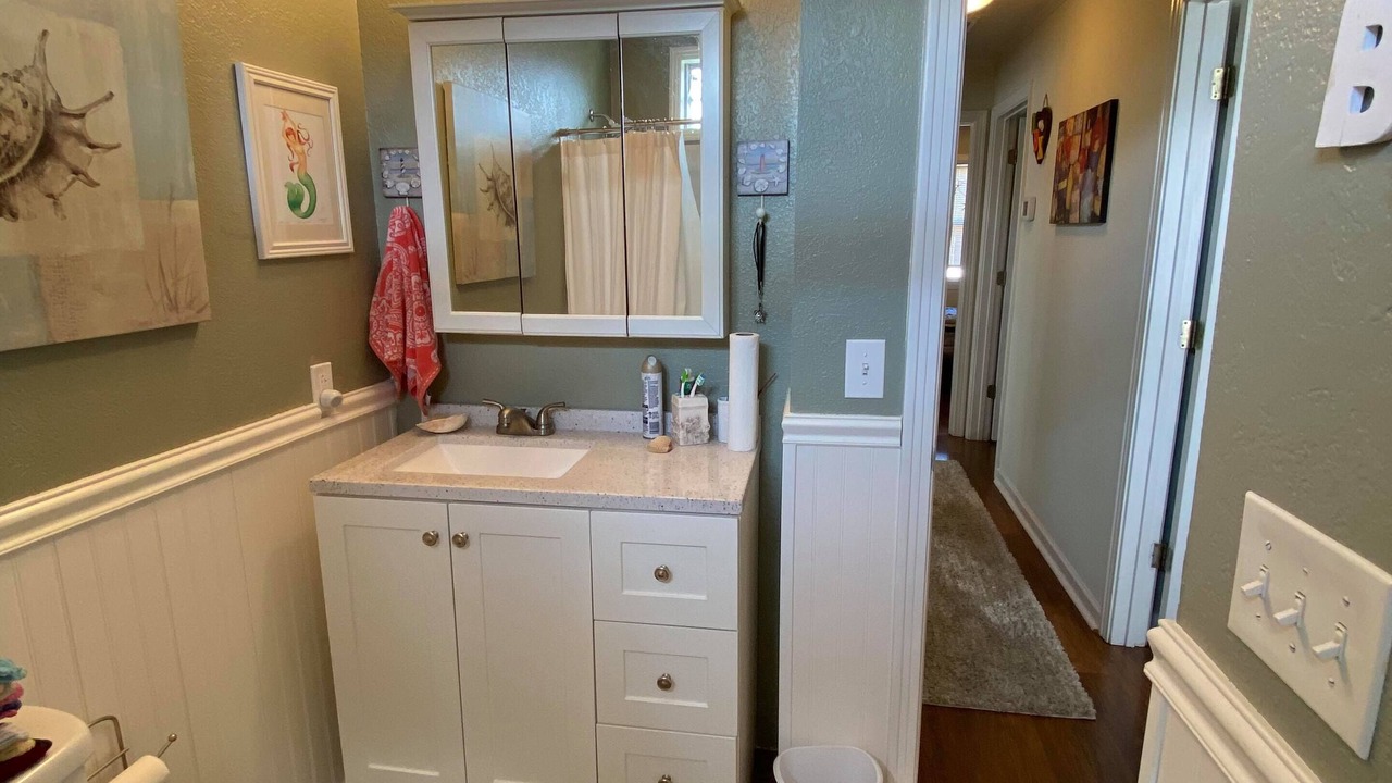 Photo of Bathroom in Colington